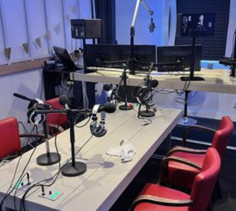 Nieuwe studio voor Dorpsradio