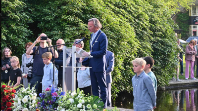 Indrukwekkende 4 mei herdenking in Laren. Toespraak van de burgemeester