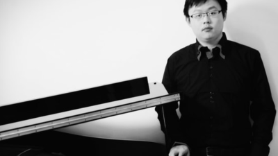 Pianist Yuanwei Ping treedt op in het Huis van Eemnes