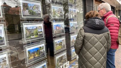 Het is weer dringen op de huizenmarkt…