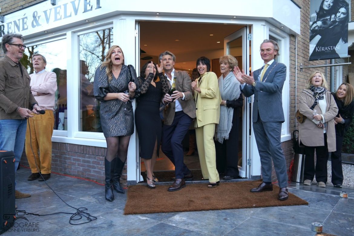 Burgemeester opent René Expertsalon