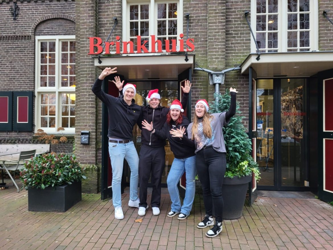 Gezellige Winterse Week in het Brinkhuis, georganiseerd door Joos, Claire, Brian en Bart van Hogeschool Utrecht -Amersfoort.