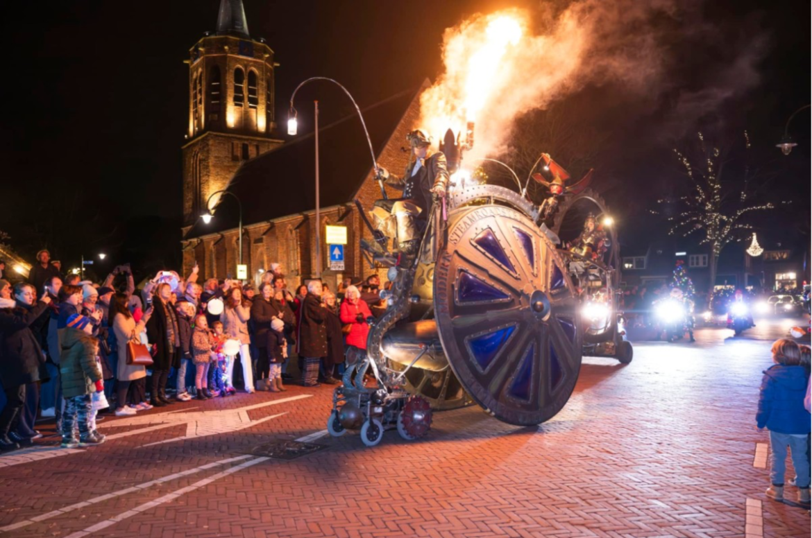 Lichtgevende oldtimers en vuurspuwende voertuigen