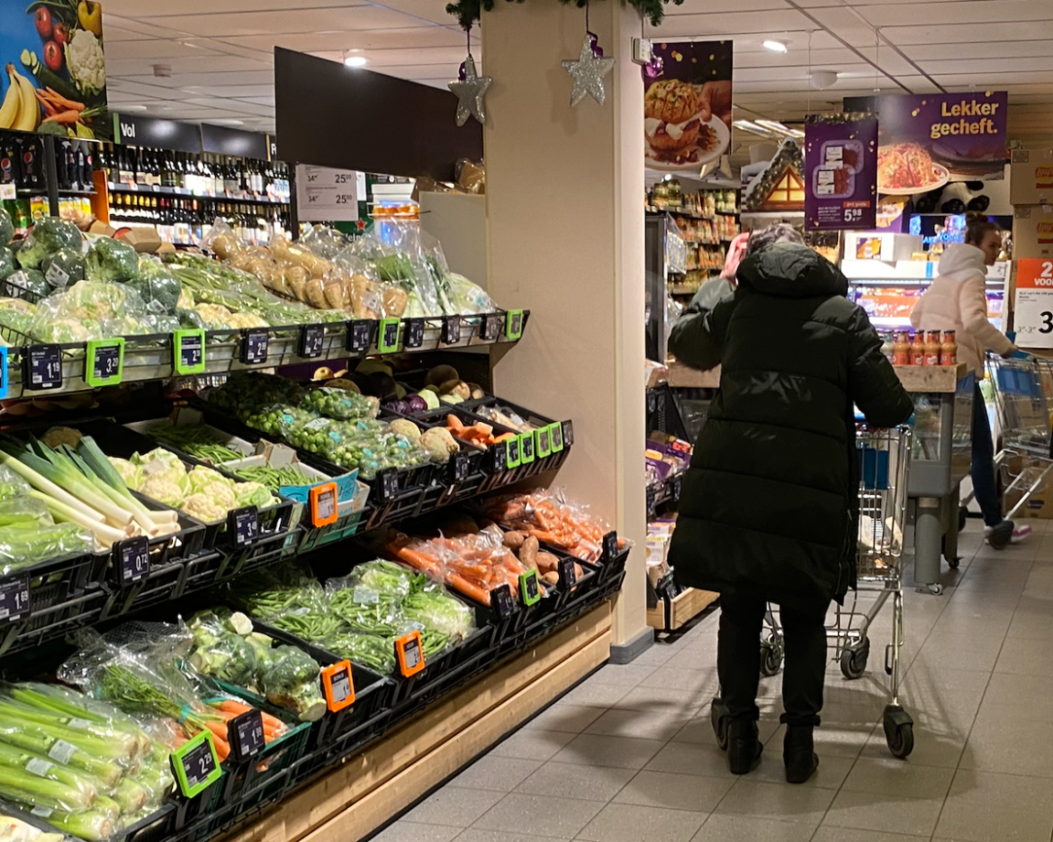 Steeds meer jongeren nemen een bijbaan, behalve in Laren