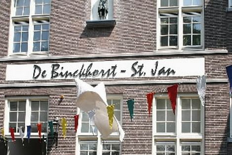 (audio) Larense basisschool de Binckhorst-st. Jan viert haar 110e verjaardag