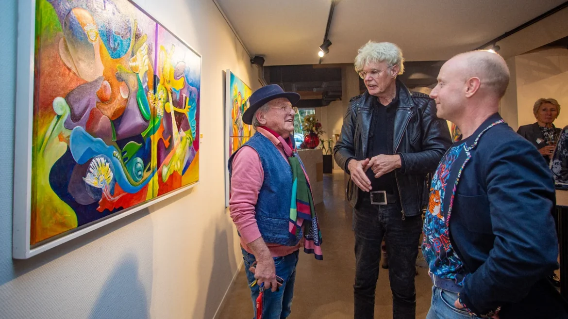 ‘Mr. Toppop’ Ad Visser opent expositie van kunstenaar Eric Zilverberg