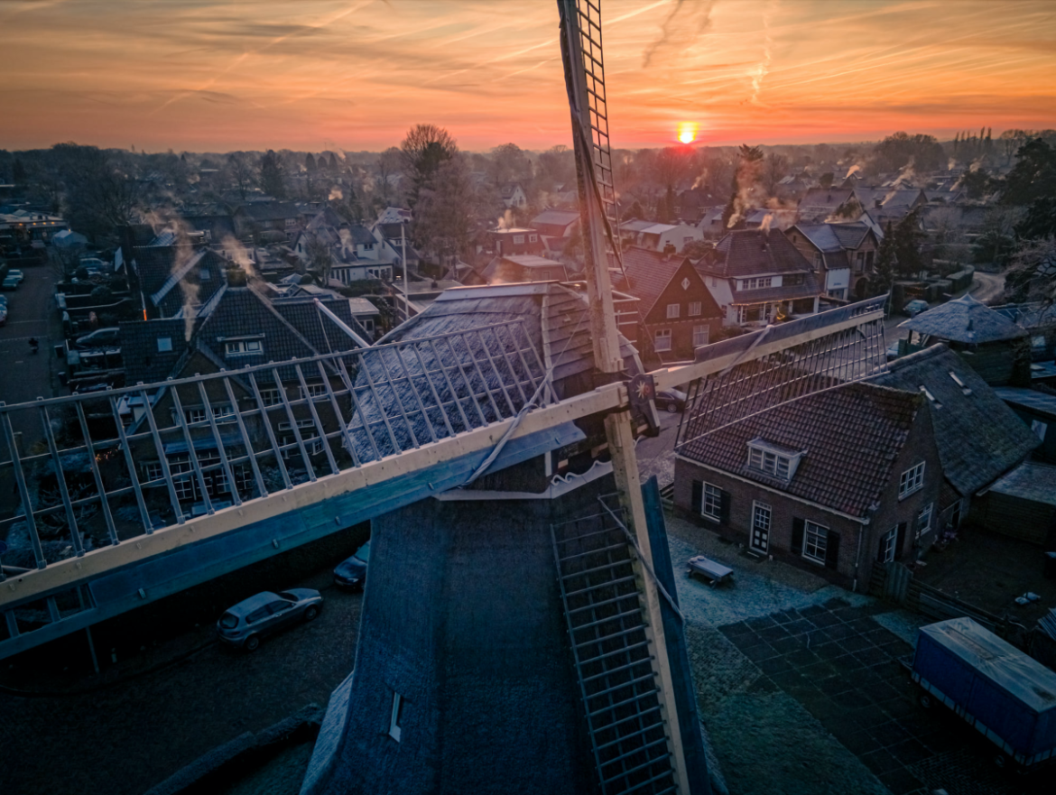 Larense molen van Larense tandarts?