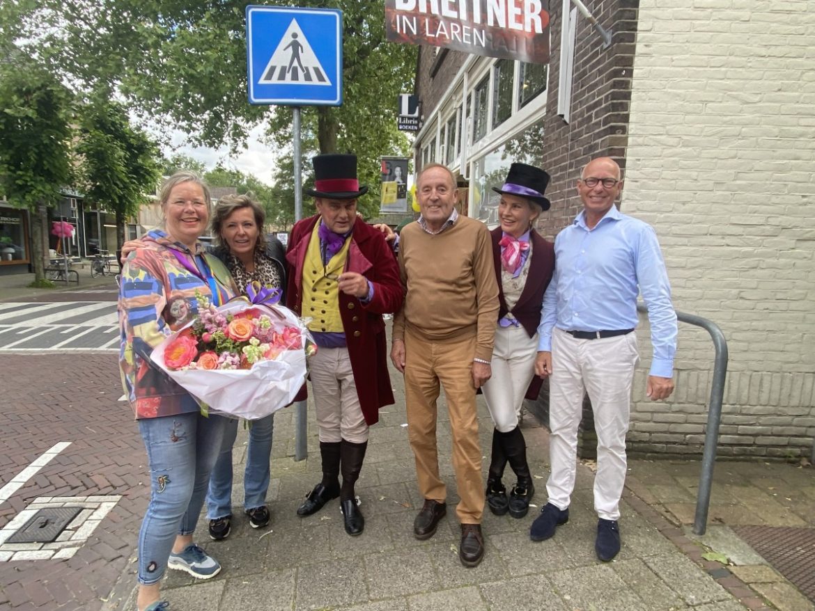 (fotorepo)Groot succes voor het ‘Kinderfestival’, een nieuw initiatief van de winkeliers Naarderstraat