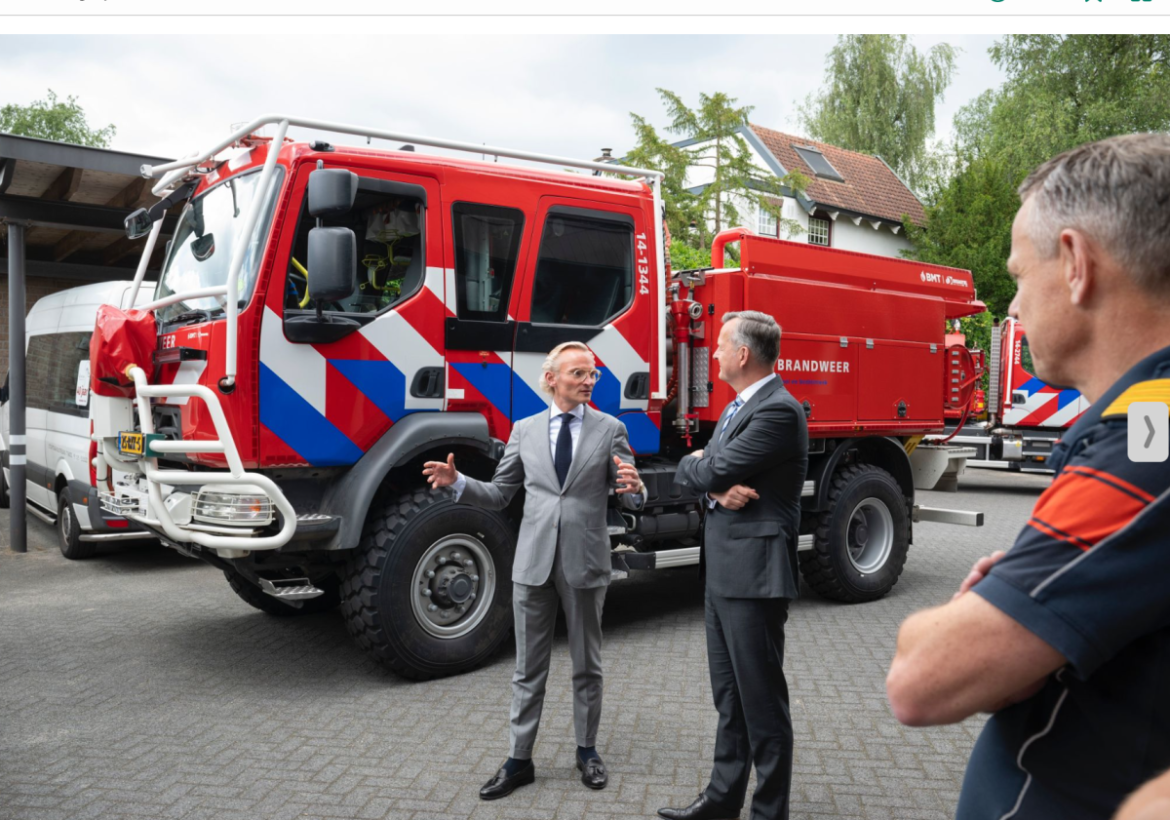 CDK Arthur van Dijk op bezoek bij brandweer