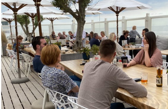 Ondanks stijging faillissementen toch meer banen in de horeca in Gooi en Vechtstreek