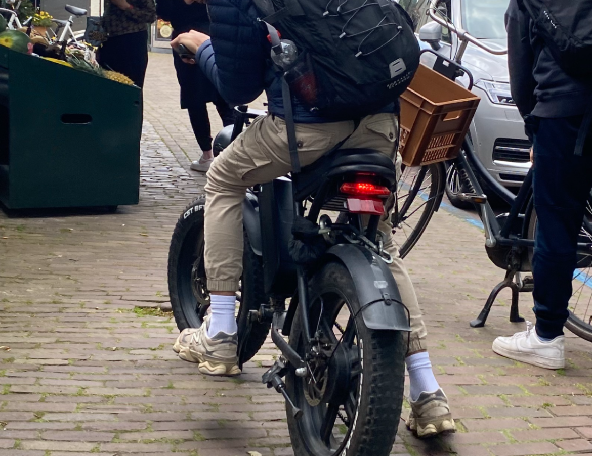 Strijd tegen illegale fatbikes laait op: politie wil geen personen onder 16 jaar op fatbikes