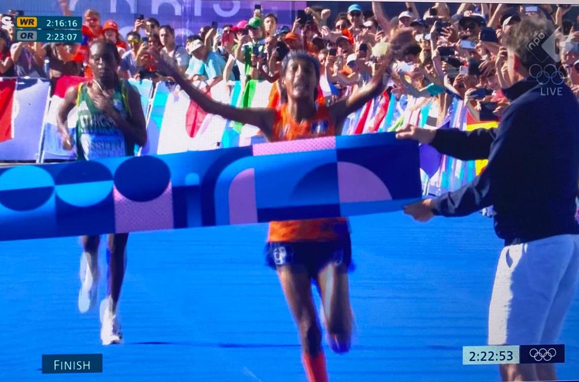 (video) GOUD VOOR SiFAN HASSAN OP MARATHON