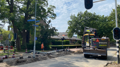 Stoplicht op Eemnesserweg geveld