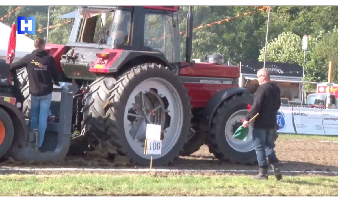 (video) Veel rook en ronkende motoren bij 8 ste editie trekkertrek in Eemnes