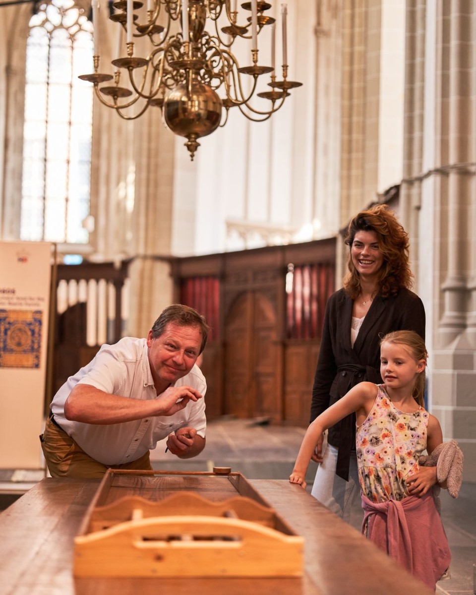 Sjoelen in De Nieuwe Kerk