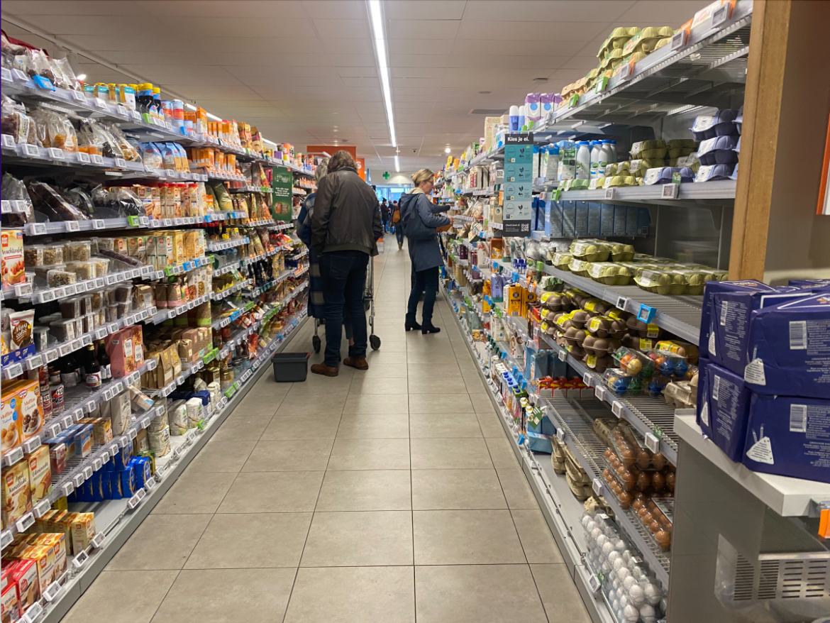 Telegraaf: belasting jaagt supermarktprijzen omhoog