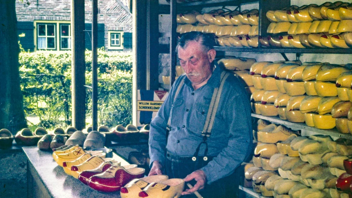 Bijna zestig jaar oude foto’s van Laren in de jaren ‘60: ‘Vergezeld van authentieke geluidsopnamen’