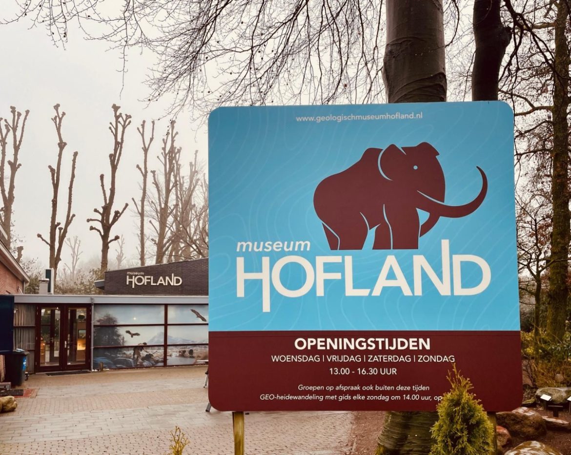 Heropening museum Hofland.