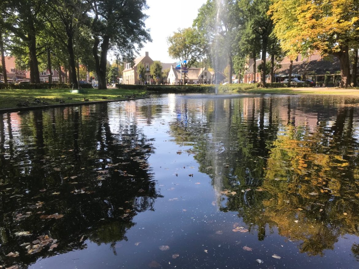 Maandag start aanleg natuurlijke vijver in het centrum van Laren