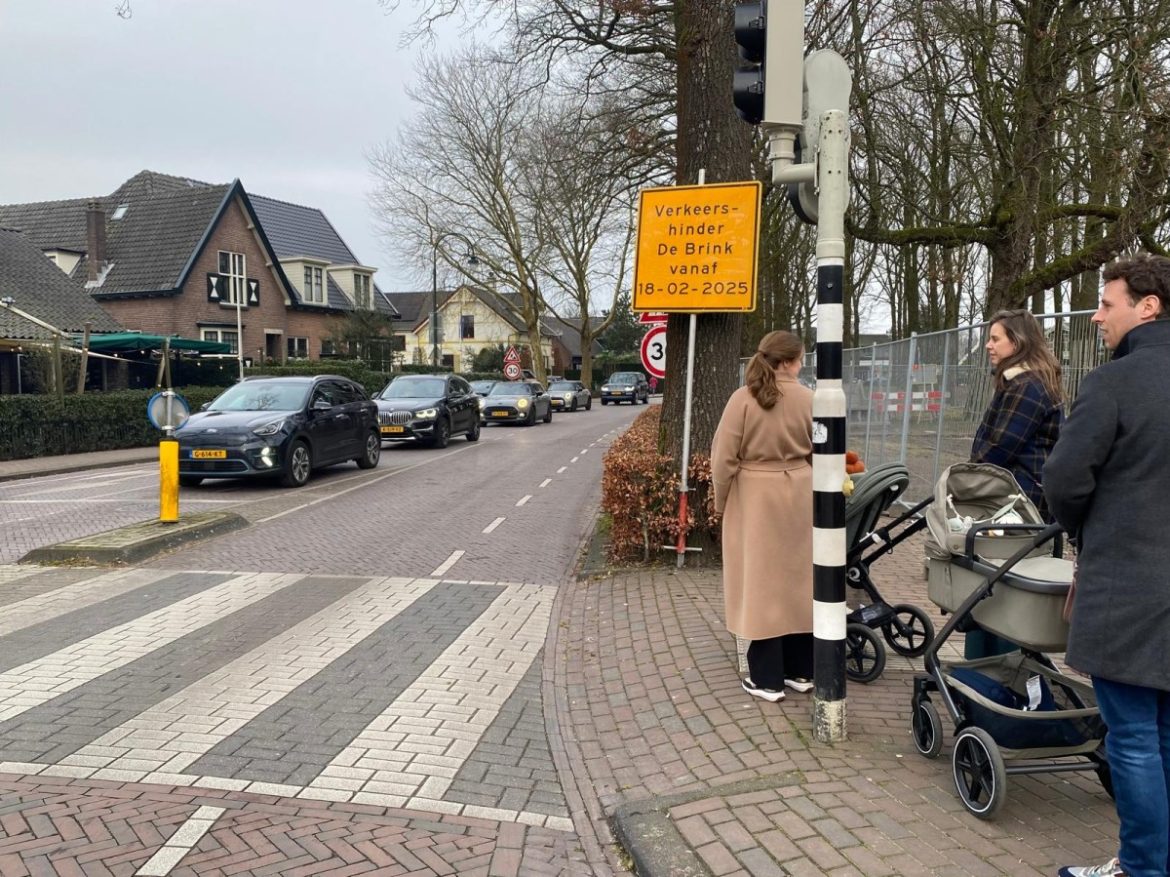 Vanaf vandaag tijdelijke wegversmalling bij De Brink