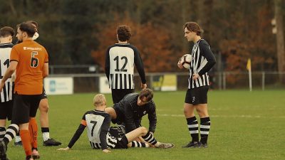 Zaterdag thuiswedstrijd SV Laren ’99 tegen Olympia’25