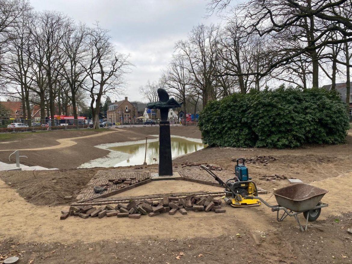 Oorlogsmonument verplaatst…