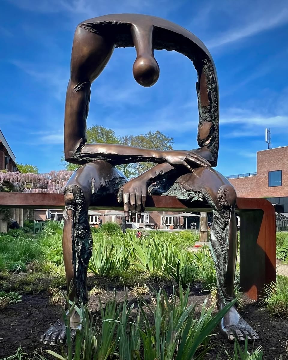 Nieuw: Geplaatst in beeldentuin ‘Mélancolie’