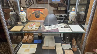 Tentoonstelling over WOII in De Lindenhoeve toont vergeten verhalen uit Laren en Hilversum