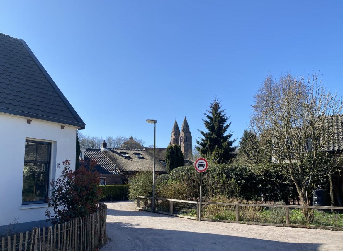 Dinsdag:1648x bekeken +Top 10 meest gelezen berichten