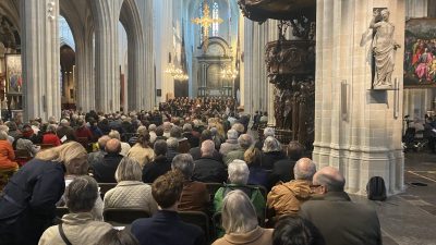 Met Karel naar Antwerpen…