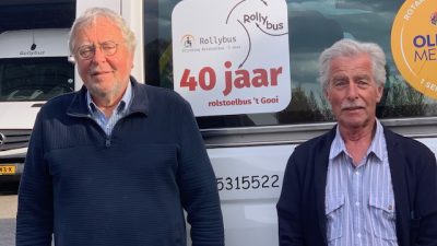 Rollybus ontvangt opnieuw donatie van Rotaryclub Laren-Blaricum