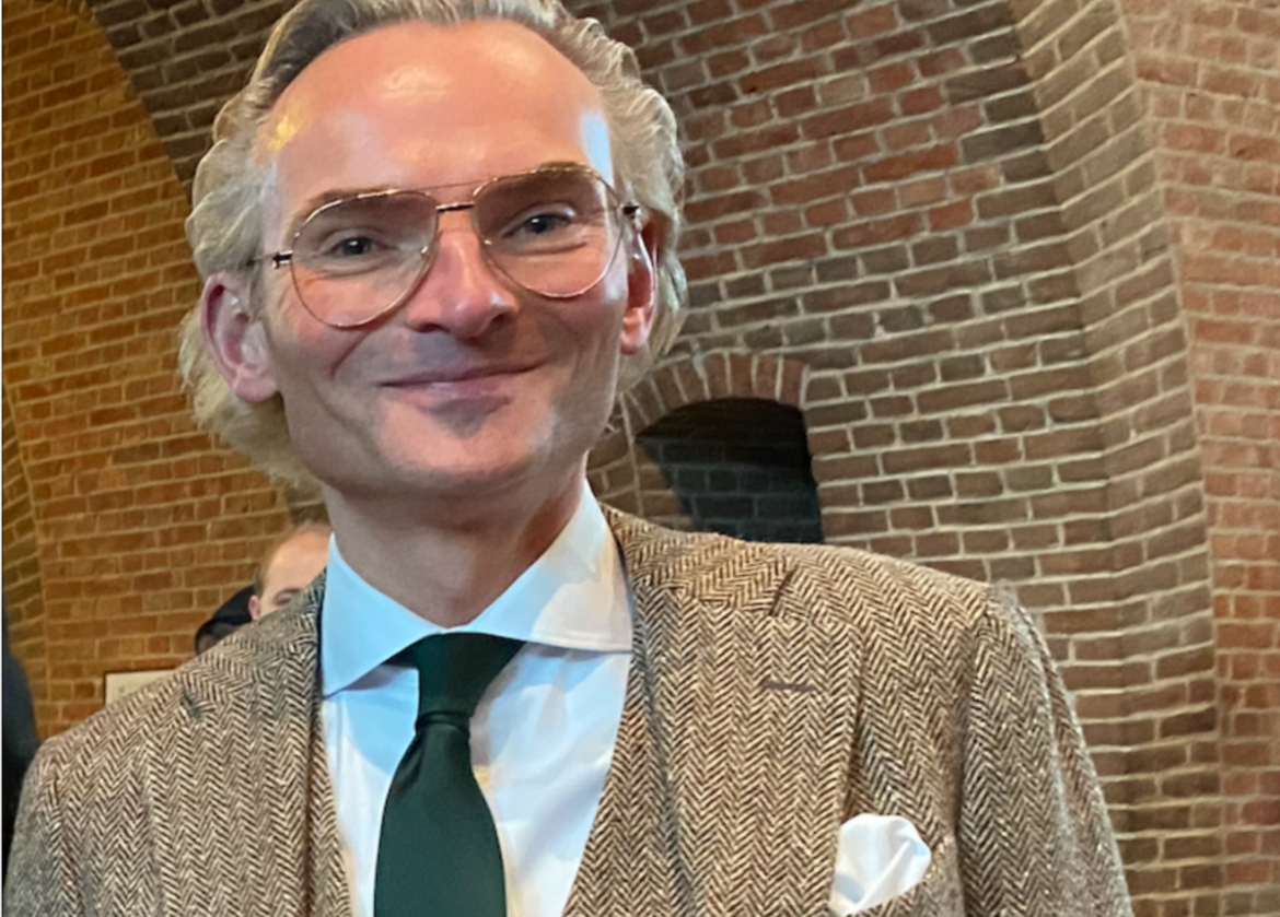 G&E: Burgemeester Nanning Mol klaar voor nieuwe uitdaging in Dordrecht. ’Maar ik heb Laren in mijn hart gesloten’