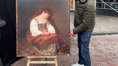 Karel scoort ‘Caravaggio’ op koningsbraderie!