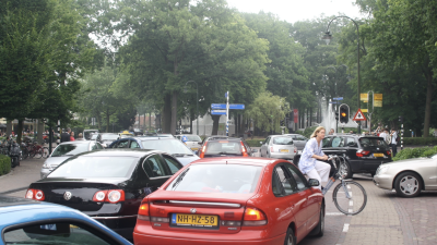 Laren presenteert eerste versie Verkeersvisie 2035: minder auto’s en meer doorfietsroutes. Zorgen over de uitvoering