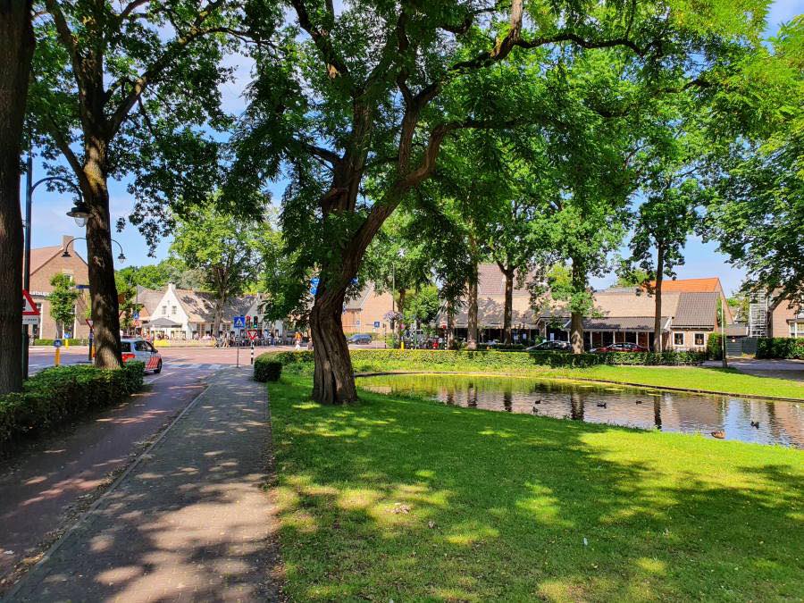 VVD in gesprek met ondernemers over Verkeersvisie Laren