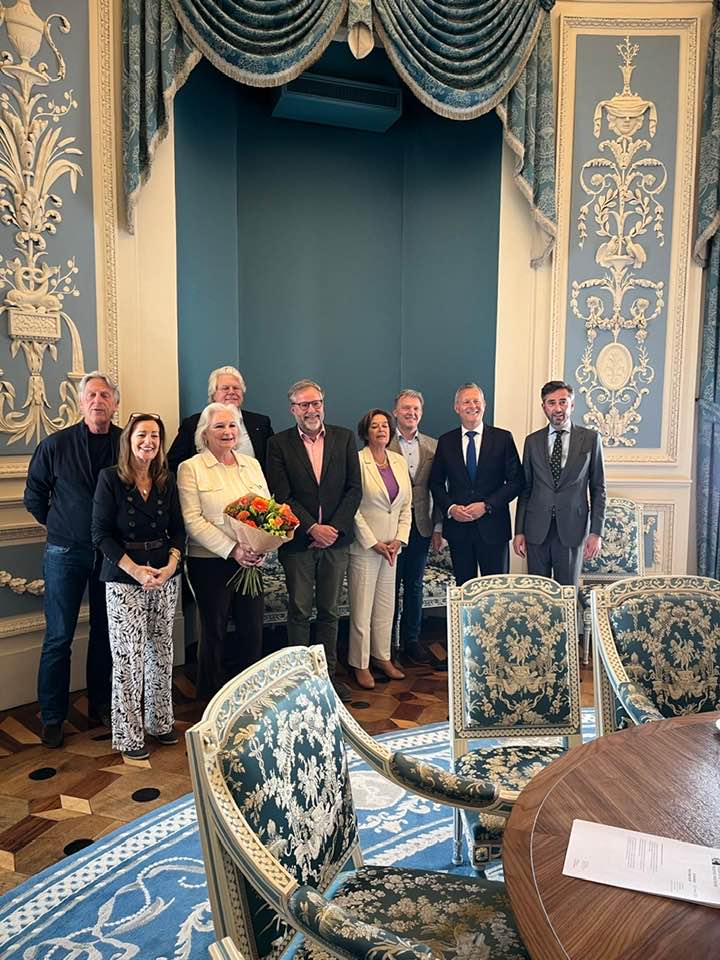 Joan de Zwart-Bloch waarnemend burgemeester