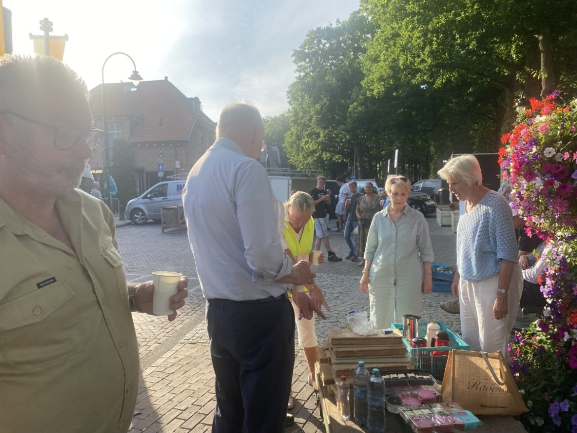 Sint Jansprocessie gaat zondag ongewijzigd door. Een kleine aanpassing