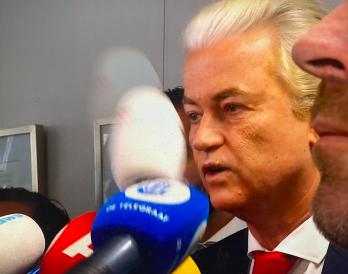 NOS LIVE: Geert Wilders PVV stapt uit coalitie…