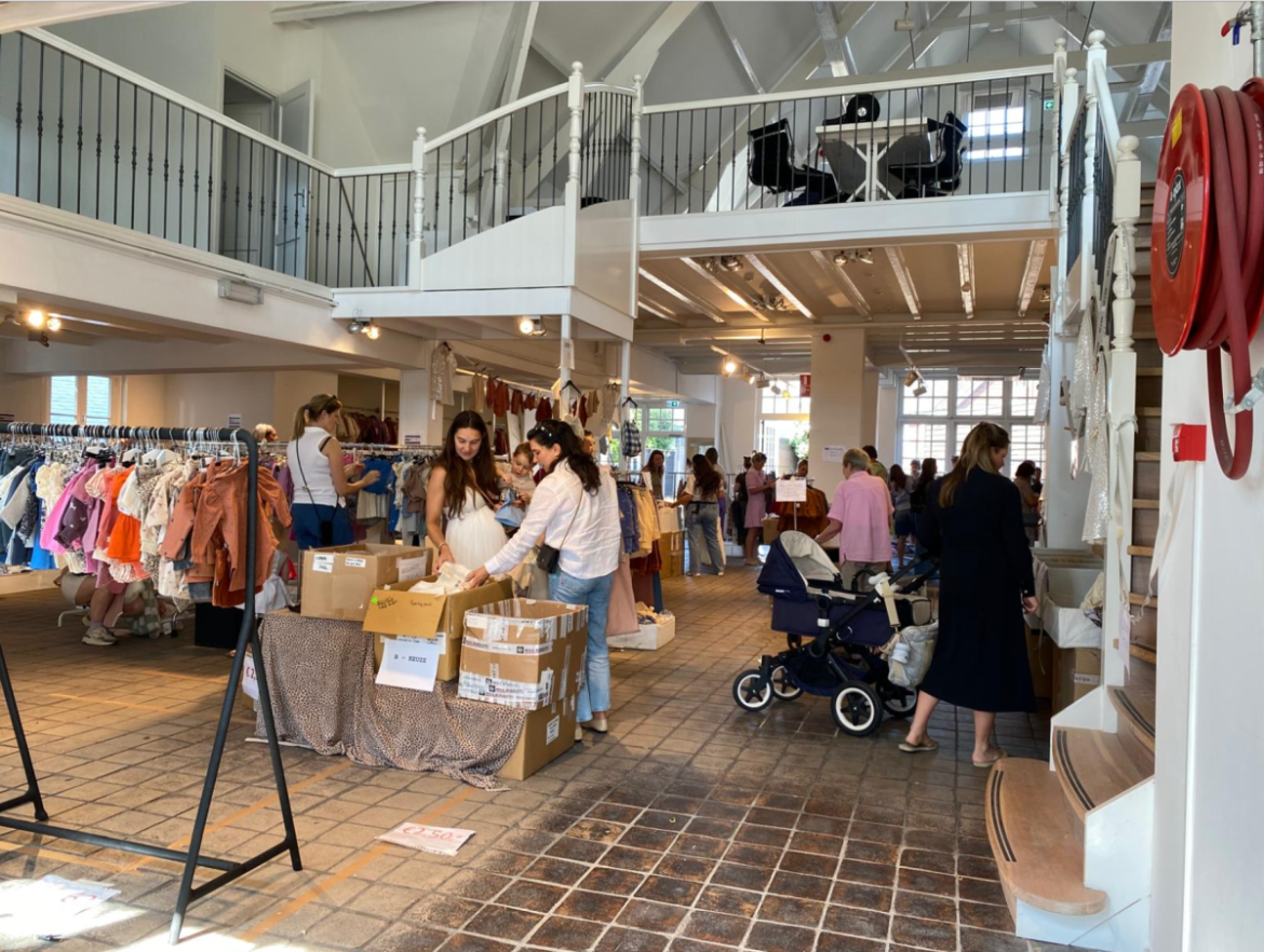 Sample sale in voormalige Smederij