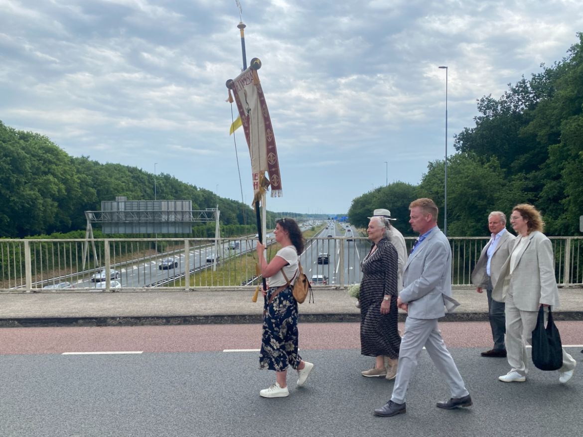 De getuigenis op straat