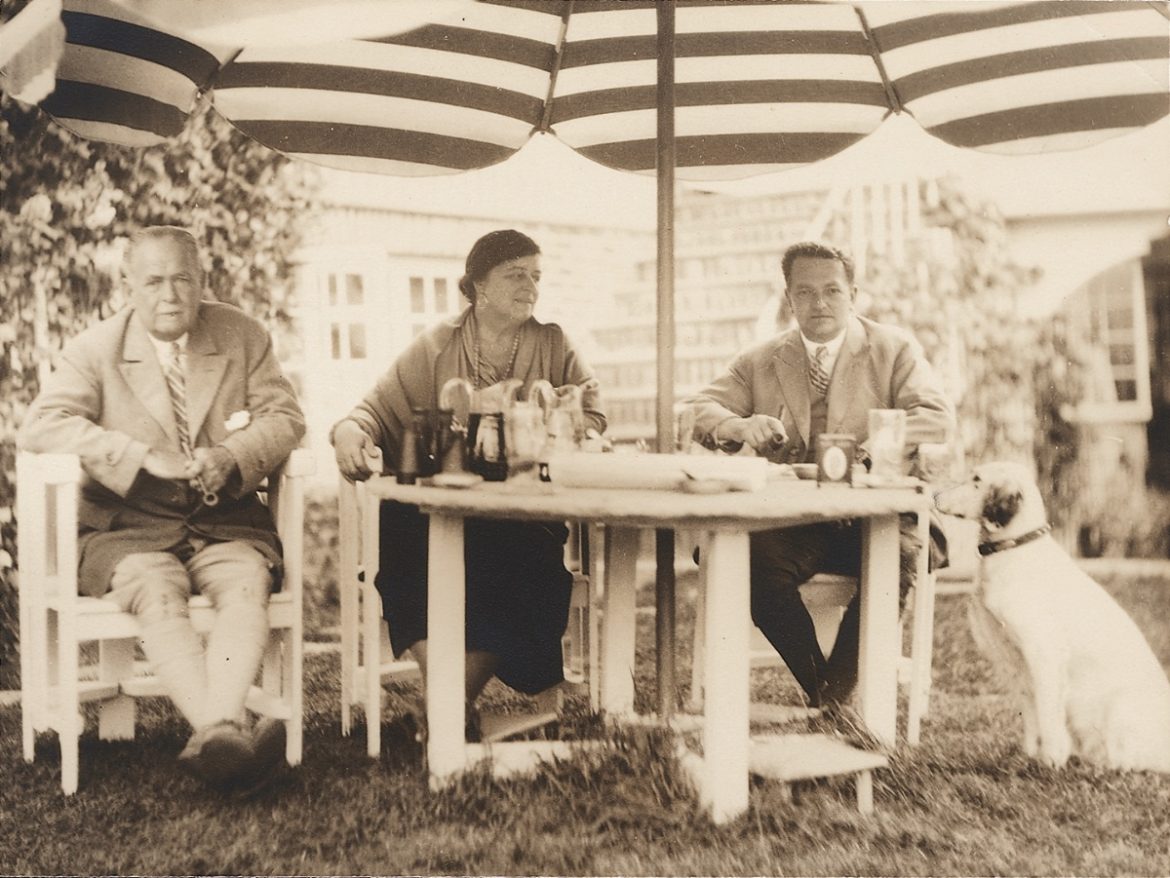 De Singers & de Dooijewaards : Nieuwe presentatie in de villa