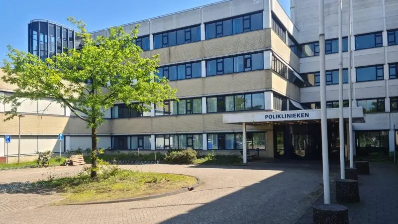 Extra beveiliging op terrein asielzoekerscentrum Blaricum na steekpartij