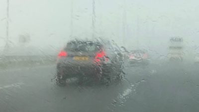 Vandaag plaatselijk stevige buien 