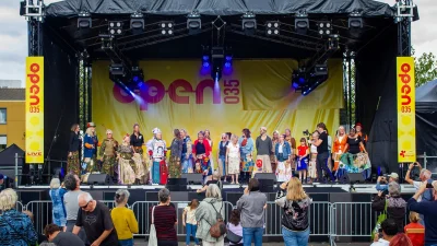 Vrijheidsrokken op catwalk OPEN035: ode aan vrijheid, creativiteit en saamhorigheid