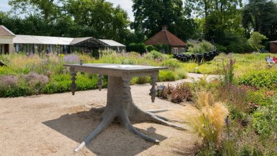De zomer kleurt de tuin van Piet Oudolf in Singer