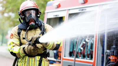 Brandweer Eemnes organiseert carwash voor goede doel