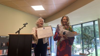 Gemeentelijke erepenning voor Papageno Huis Laren – Aaltje van Zweden-van Buuren en vrijwilligers 