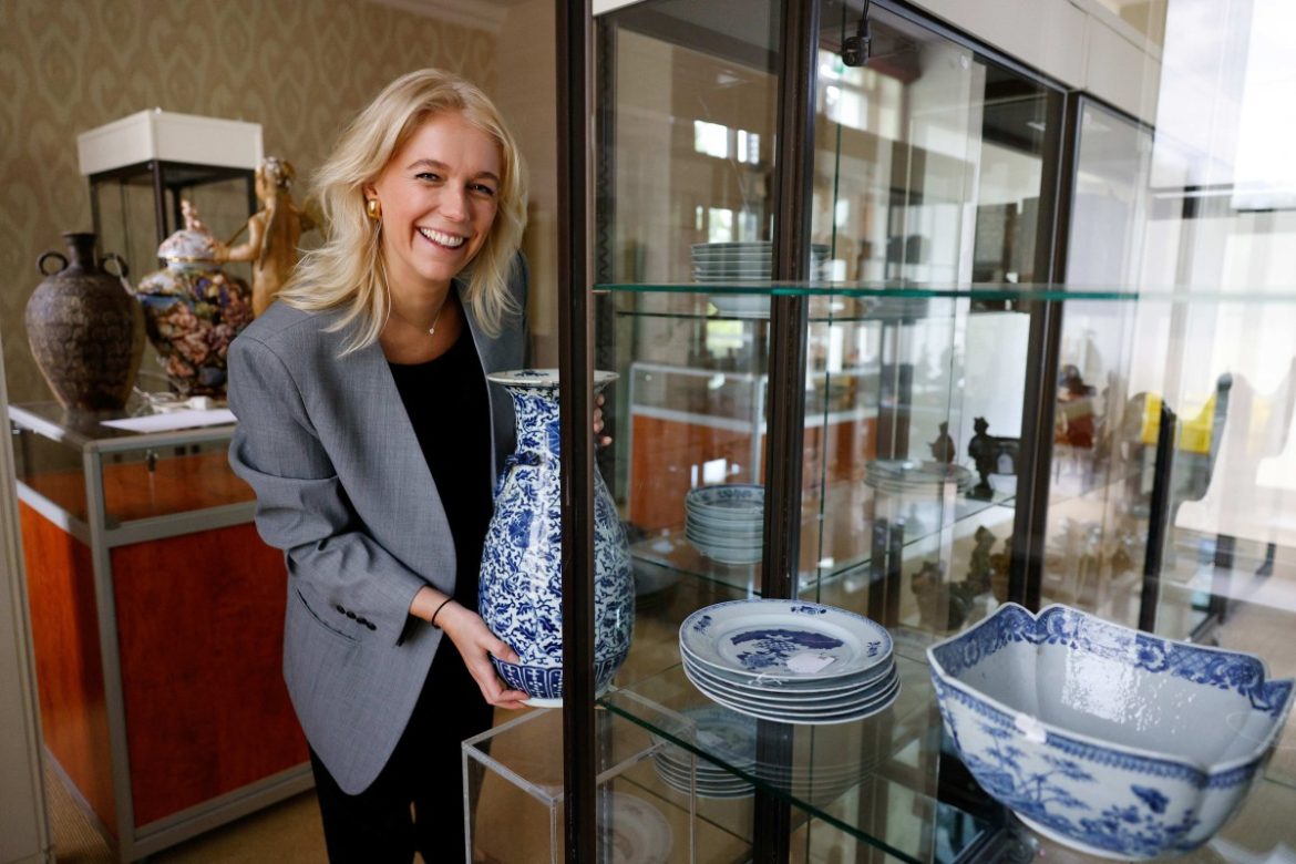 NH volgt  verhuizing veilinghuis De Eland & De Zon.