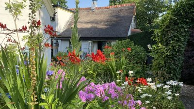 Huizenprijzen omhoog. In Laren?
