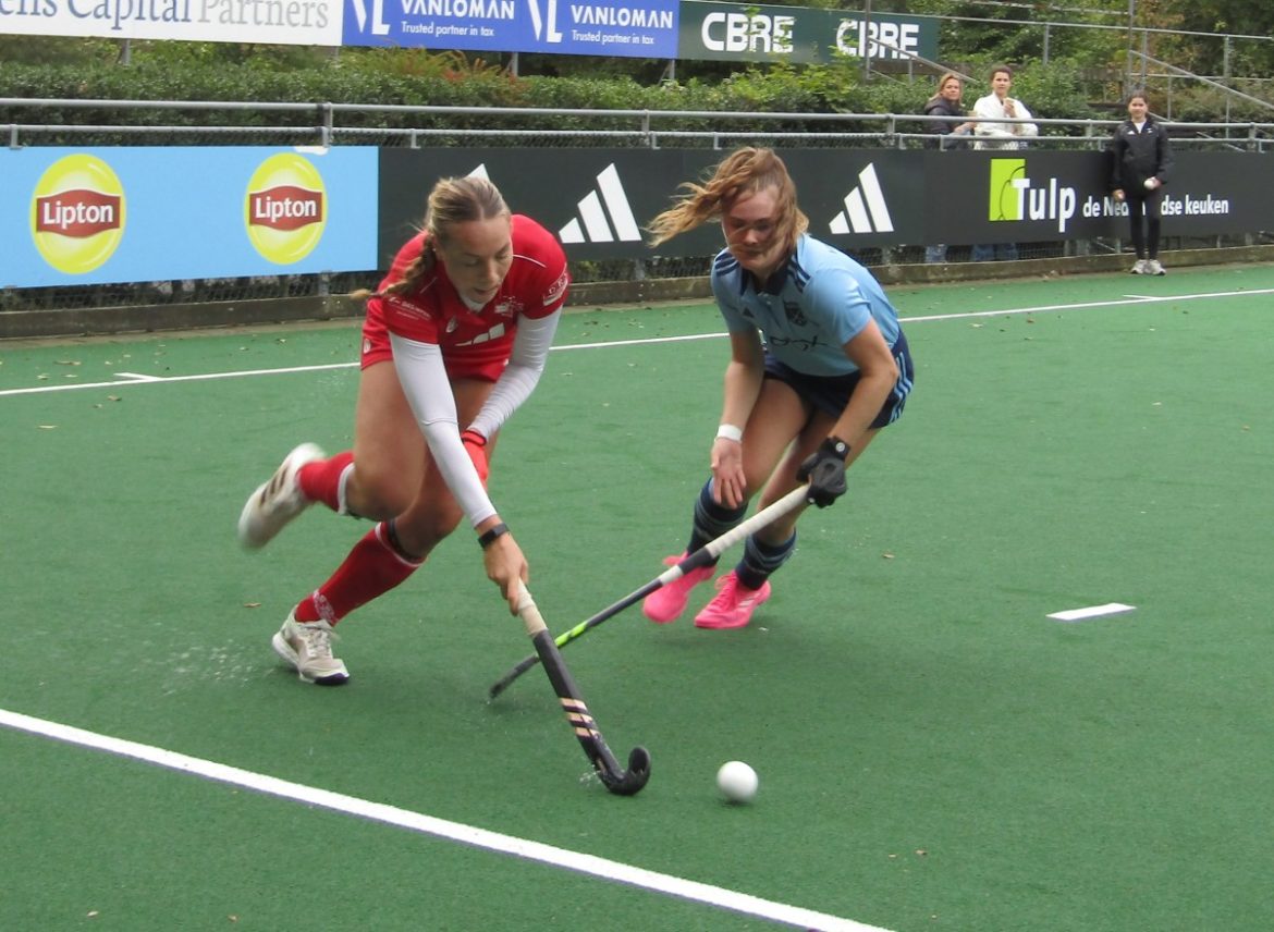 Laren Dames 1 speelt gelijk